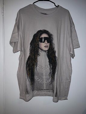 Unisex Shakira Las Mujeres Ya No Lloran Tour 2024 Tee Beige